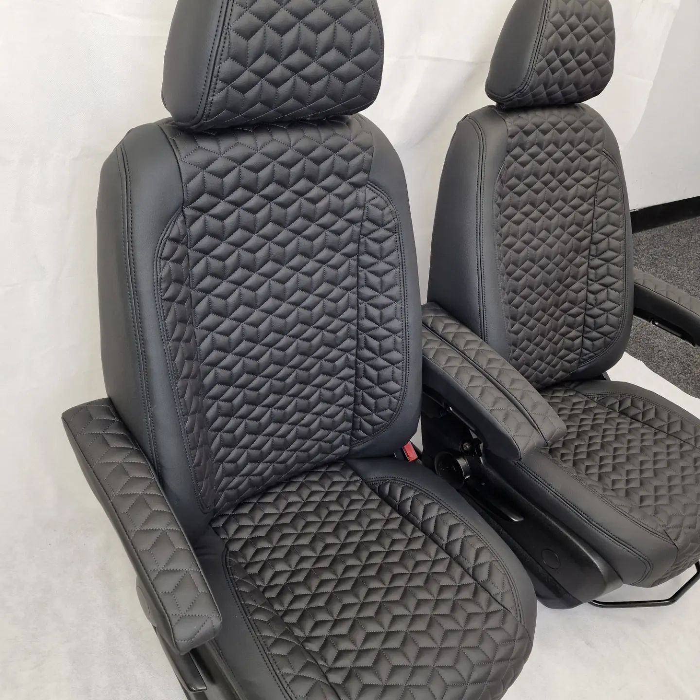 Mercedes Sprinter/VW Crafter Van Seats, Seats are included in the sale image 1