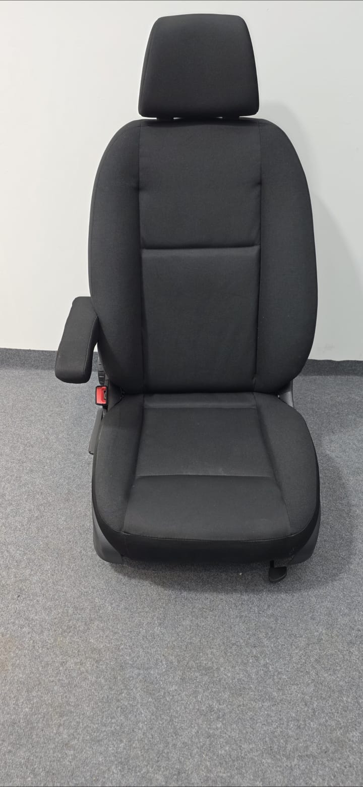 Mercedes Sprinter W907 Passenger Single Seat  image 4