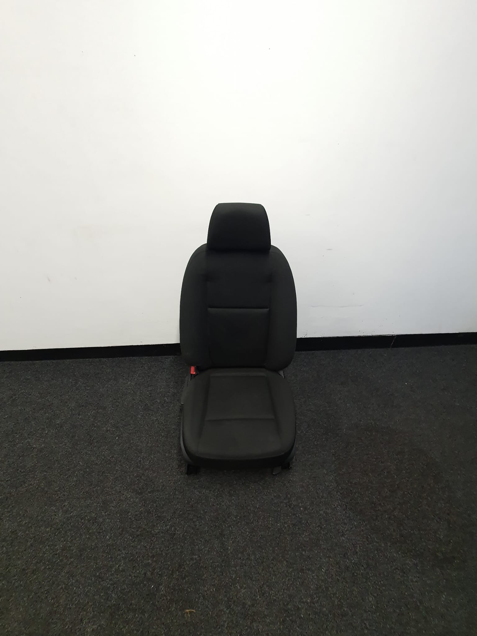 Sprinter Single Passenger Seat & base 2018-2024. Camper image 3