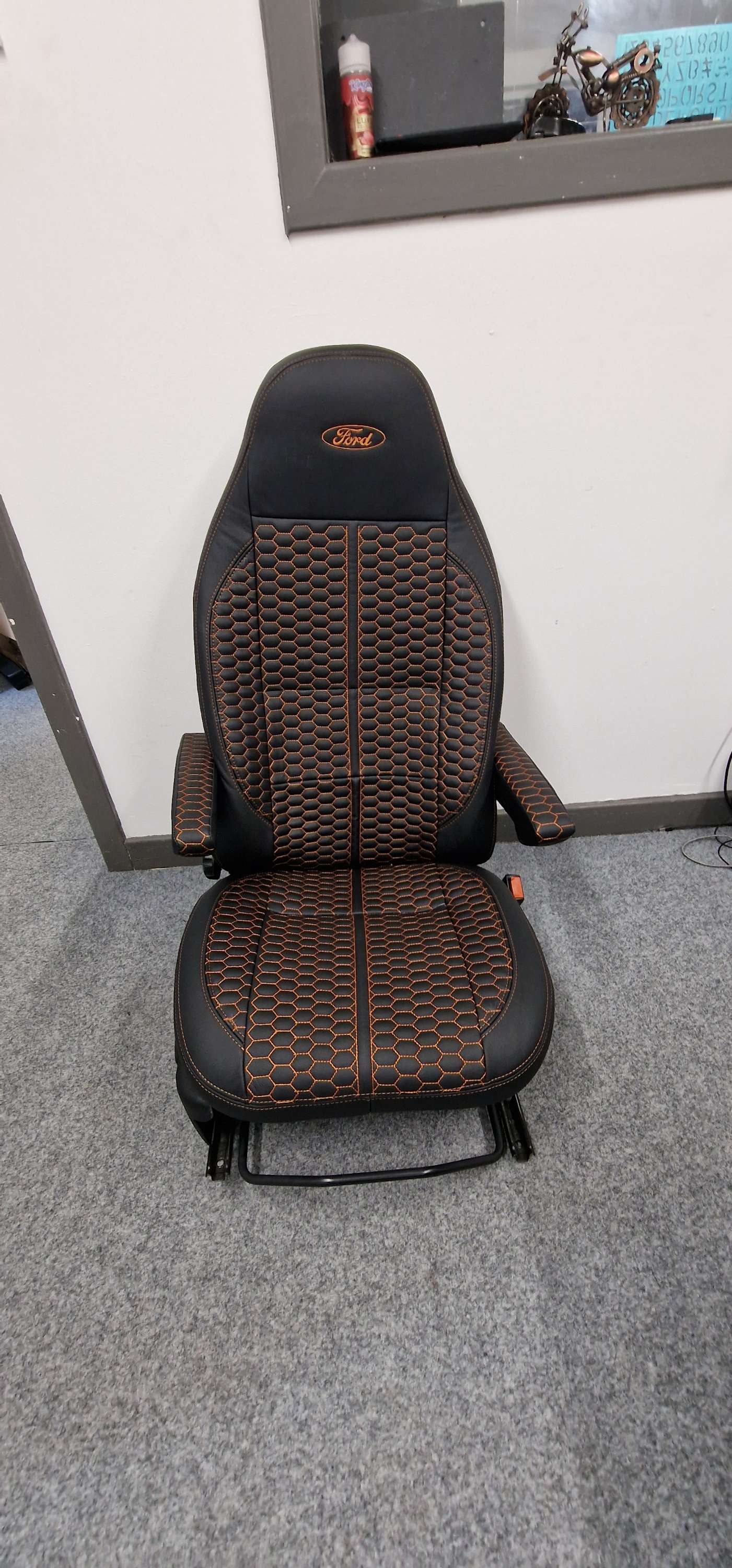 FORD TRANSIT MK6 DRIVERS SEAT WITH ARM REST 2001 - 2006 image 4
