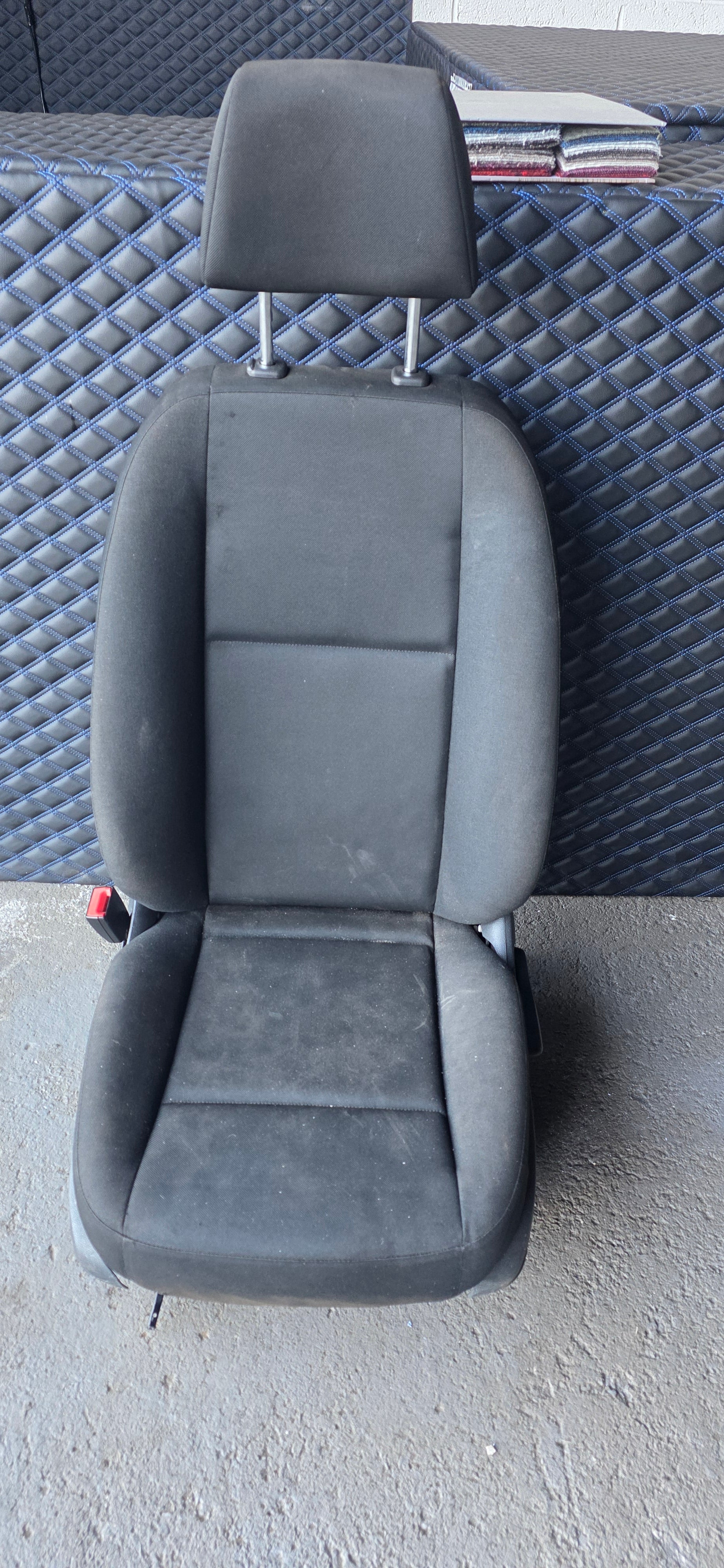 Mercedes Sprinter W907 Passenger Single Seat + Free Base  image 8