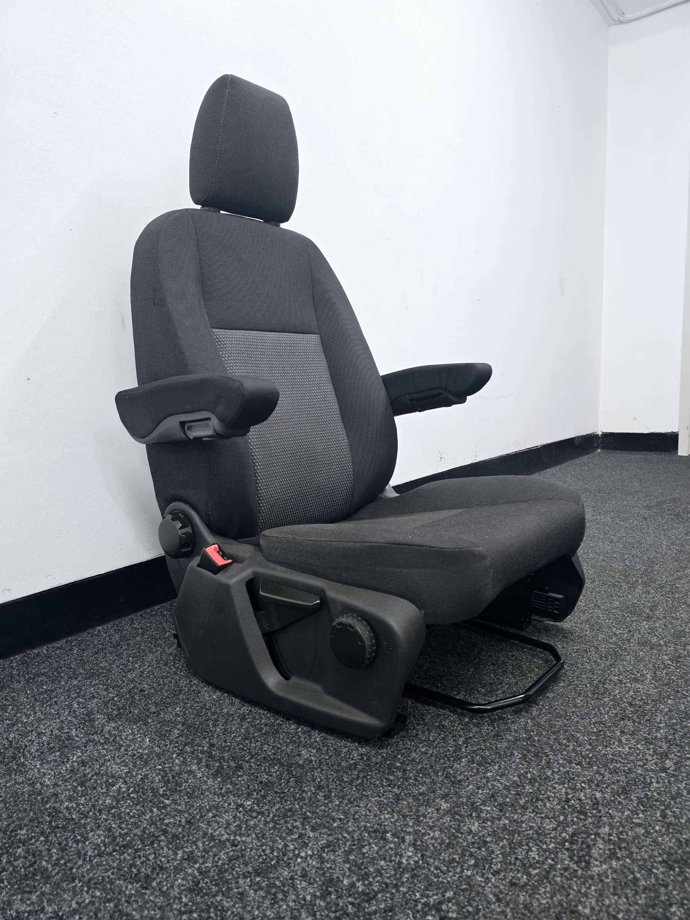 Ford Transit Custom Mk8 Passenger Seat 2 With Armrest image 5