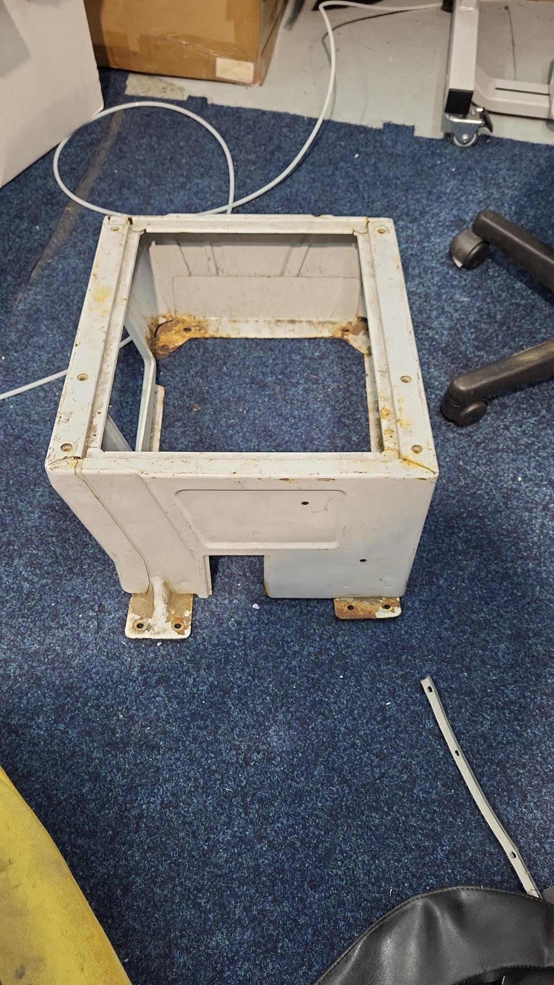 Mercedes Sprinter 2000-2006 passenger seat + passenger seat base + Swivel plate image 6