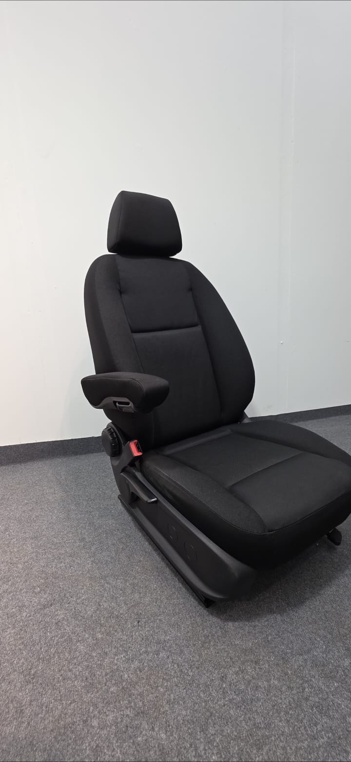 Mercedes Sprinter W907 Passenger Single Seat  image 3