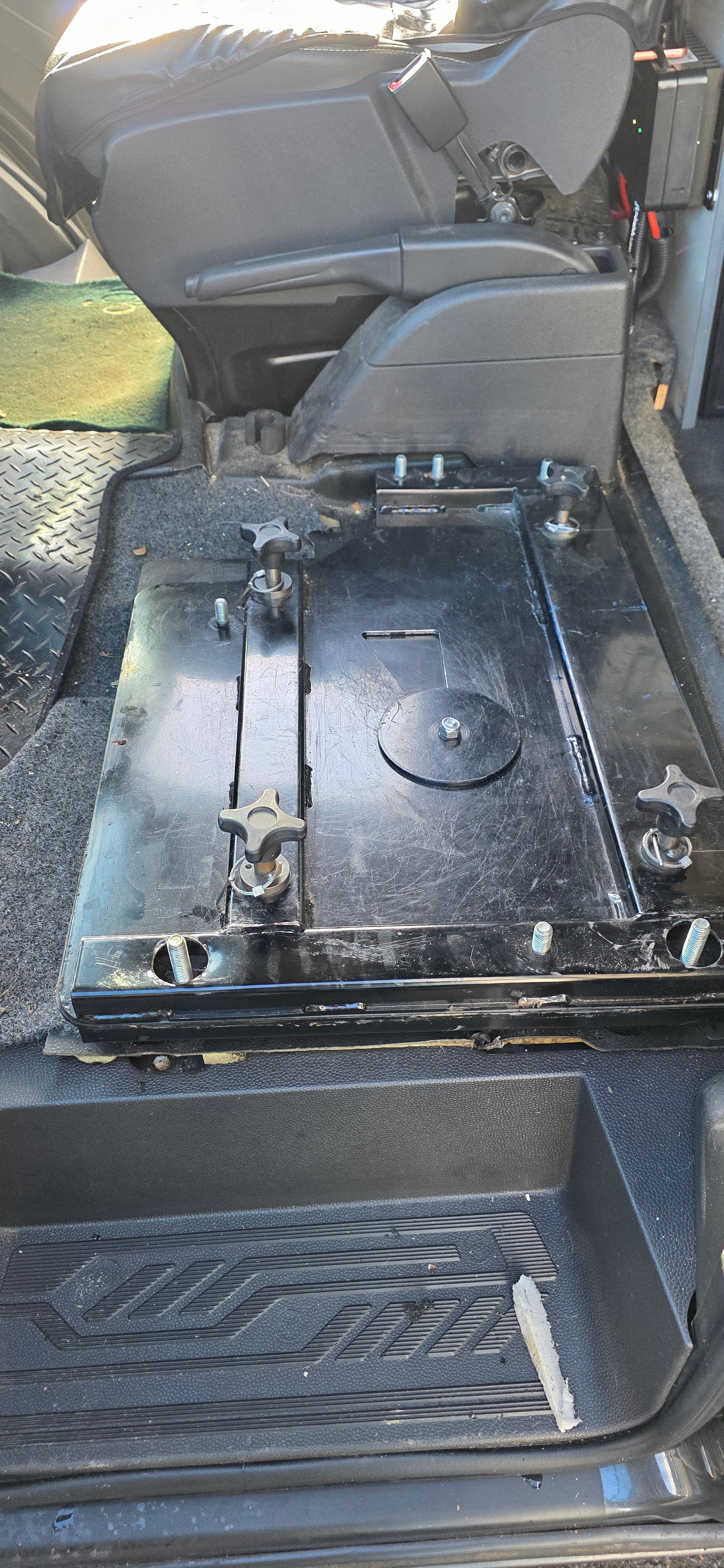 Ford transit custom mk8 Double swivel plate  image 1