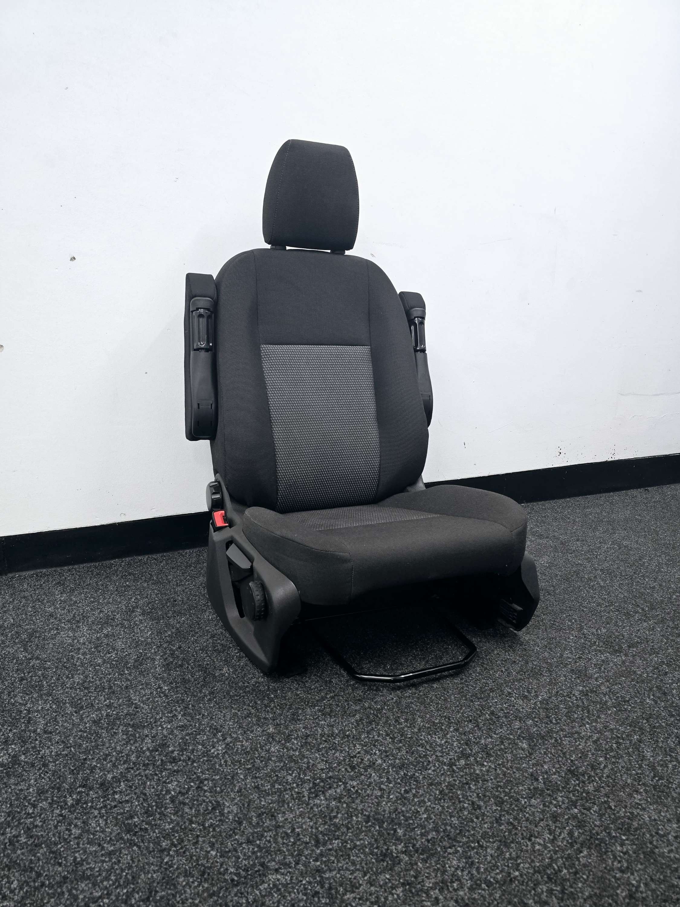 Ford Transit Custom Mk8 Passenger Seat 2 With Armrest image 2
