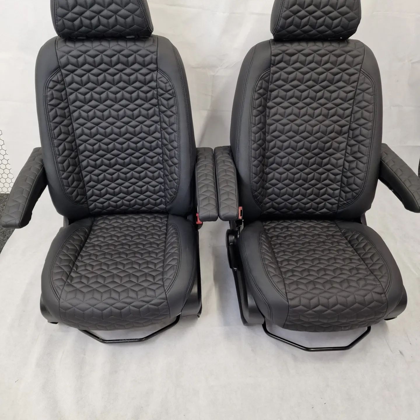 Mercedes Sprinter/VW Crafter Van Seats, Seats are included in the sale image 3