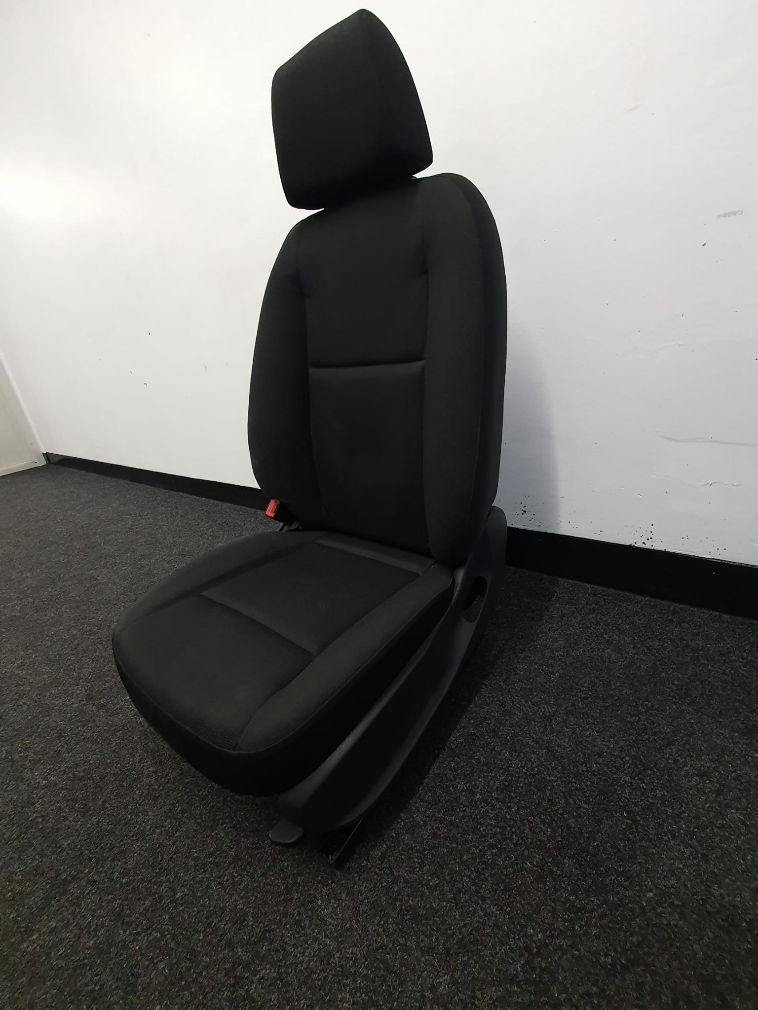 Sprinter Single Passenger Seat & base 2018-2024. Camper image 0