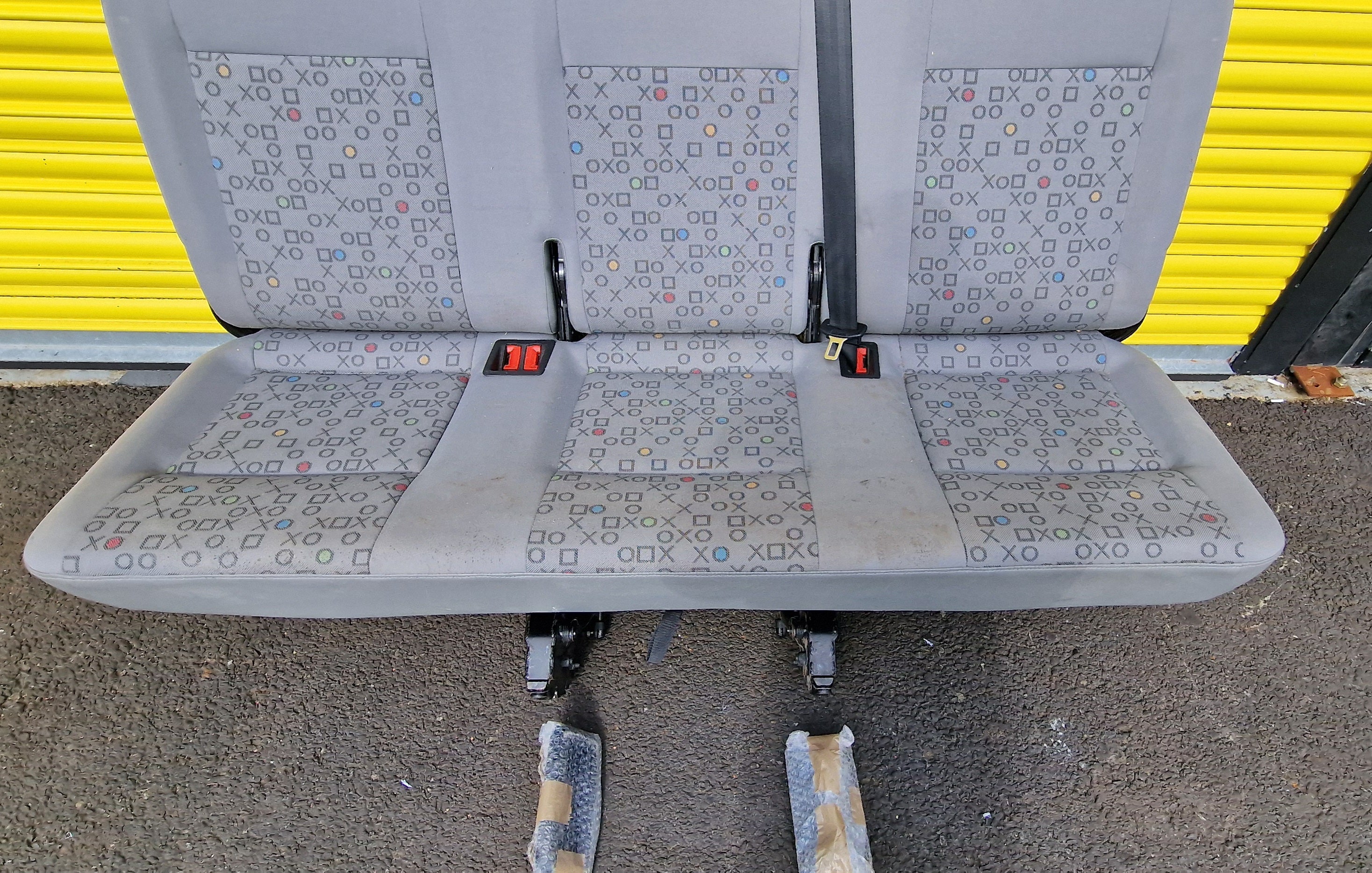Vw  T5 / T6 /T6.1 Kombi Rear Triple  Bench Seat with Ra il and Seat Belt image 9