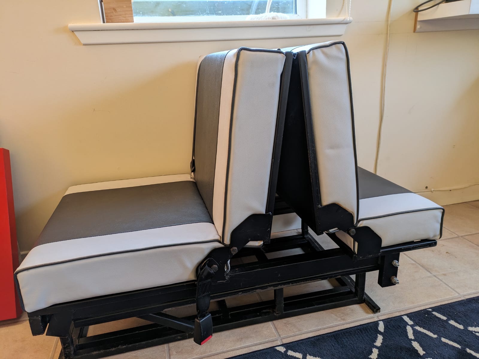 Single Rock and Roll Bed - The Perfect Space Saver  image 0