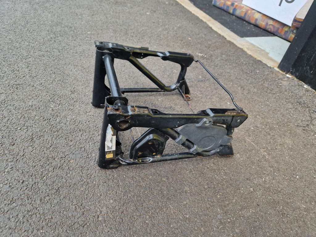   Fiat Ducato, Peugeot Boxer, Citroën Relay  Single passenger  Seat Base  image 2