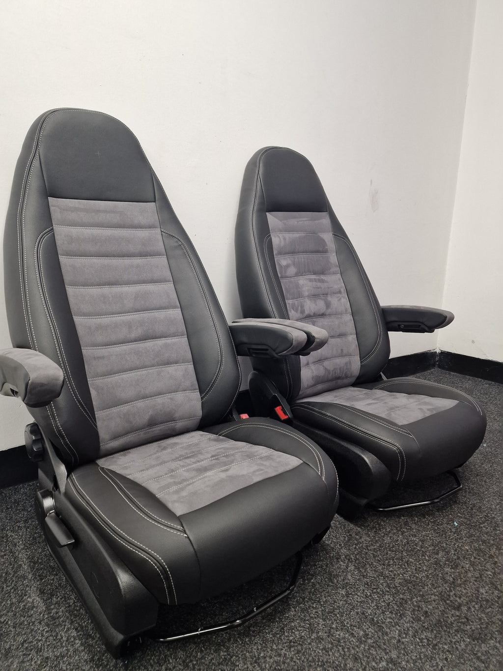 Mercedes Sprinter Seats 2007to 2017 image 13