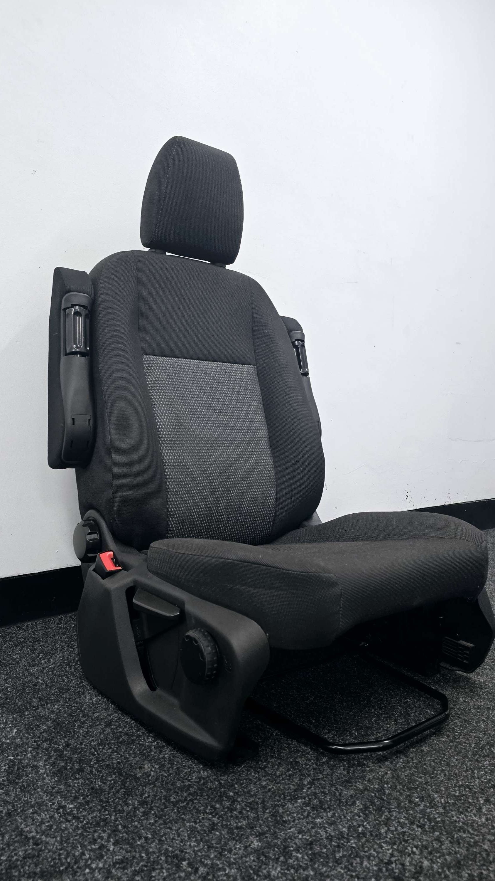 Ford Transit Custom Mk8 Passenger Seat 2 With Armrest image 0