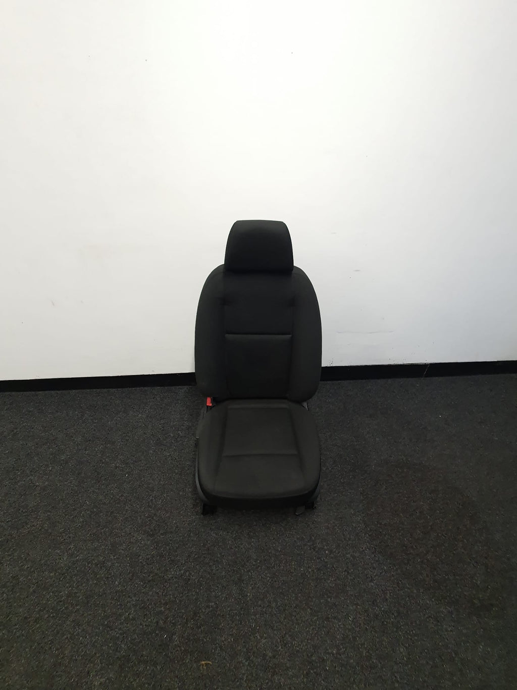 Sprinter Single Passenger Seat & base 2018-2024. Camper image 3