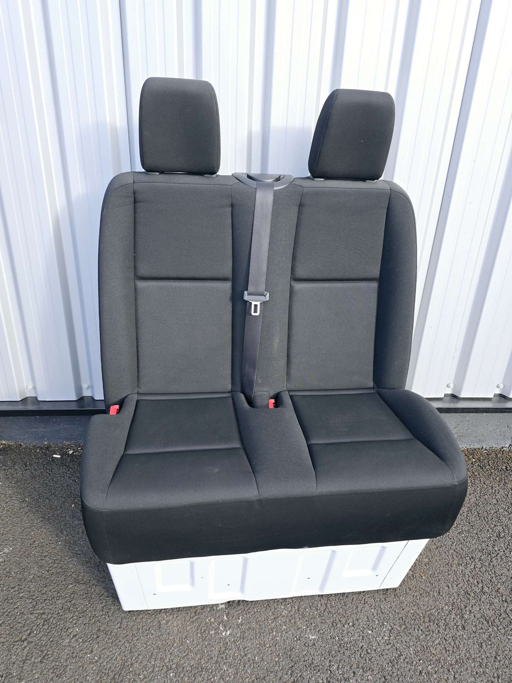 MERCEDES SPRINTER W907 SEAT FRONT PASSENGER SEAT AND BSAE image 2