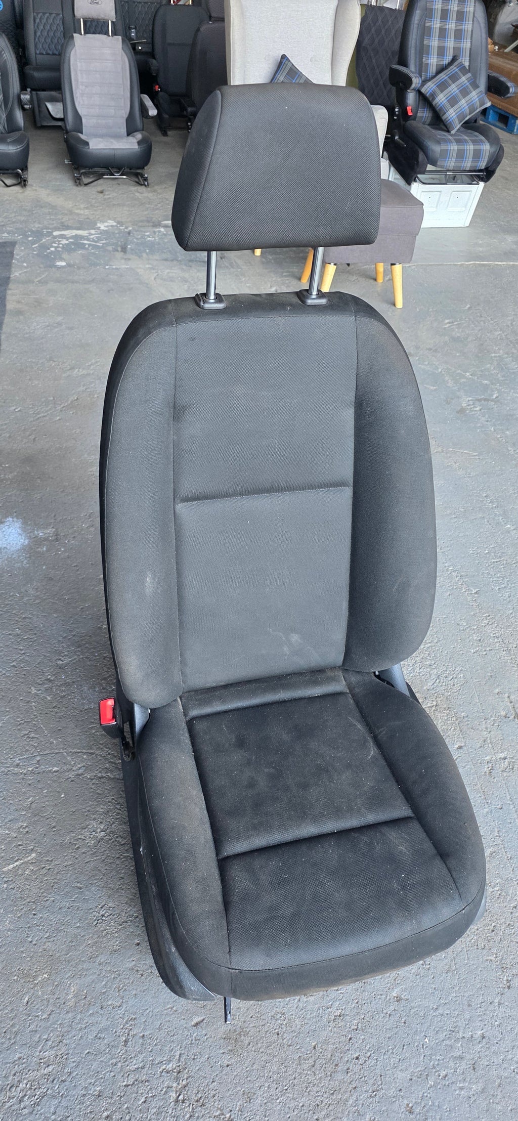  Mercedes Sprinter W907 Passenger Single Seat + Free Base  image 5