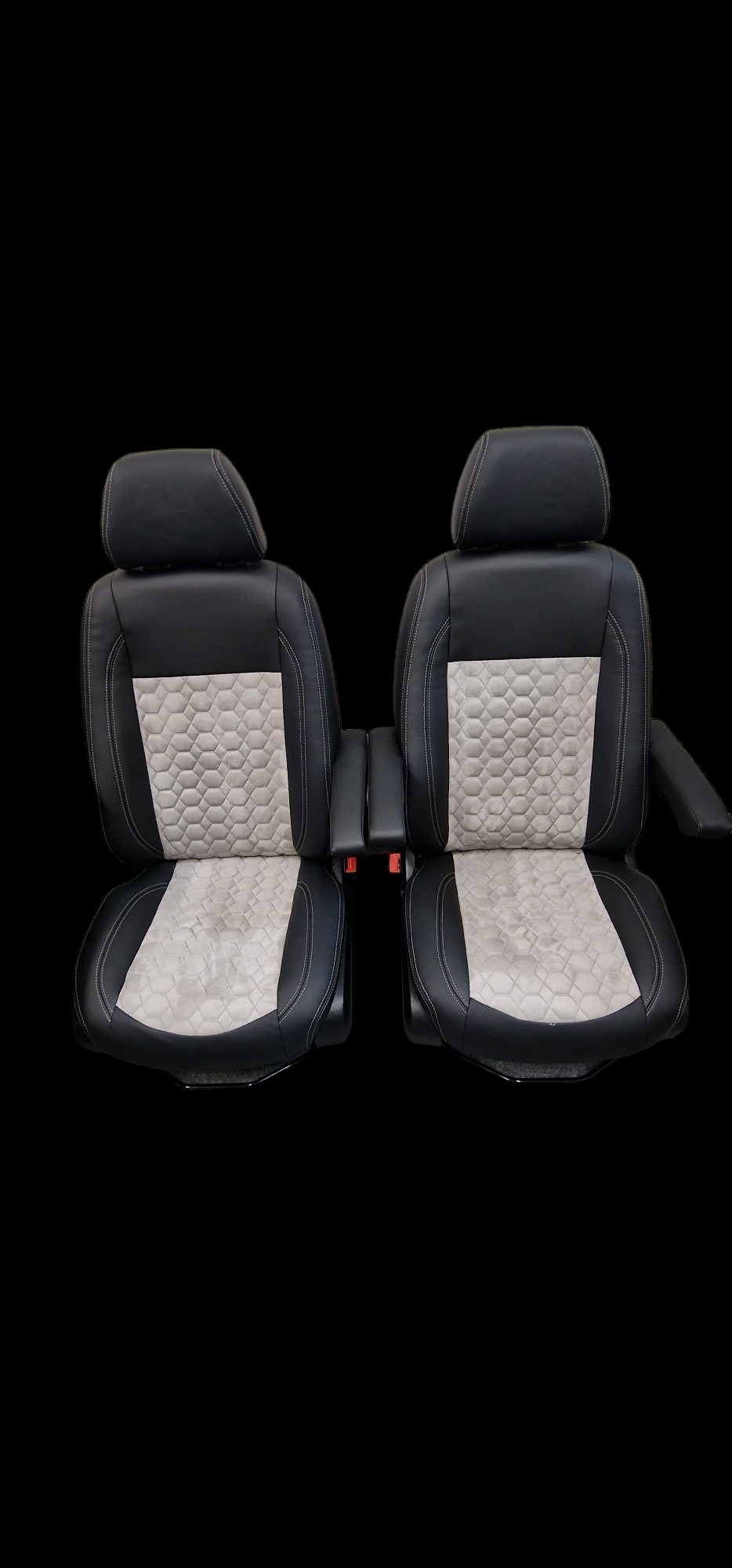 Mercedes Sprinter Captain Seats in Black and grey image 12