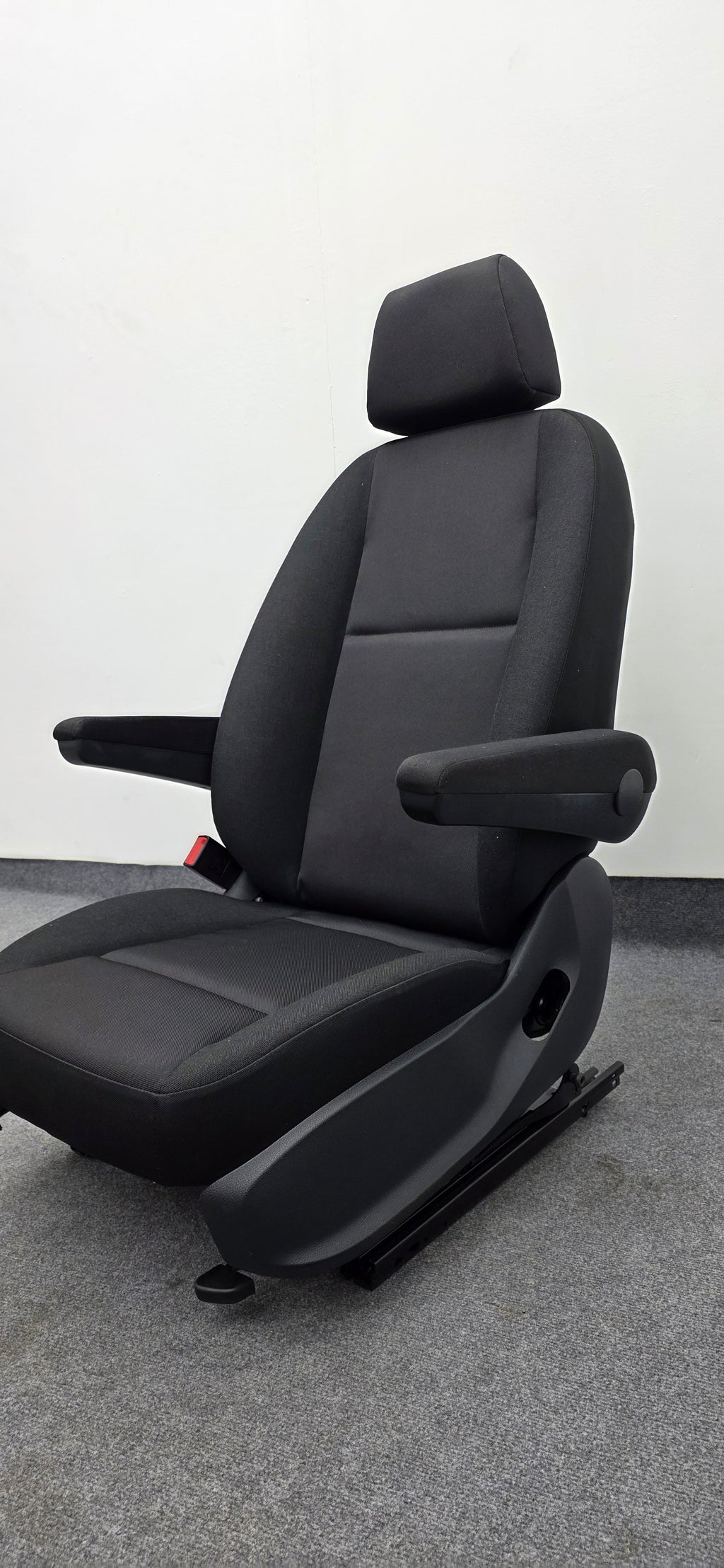  MERCEDES SPRINTER W907 SEAT FRONT SINGLE PASSENGER SEAT  image 2